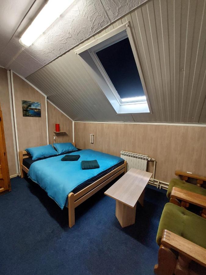 Hostel Suzzzy Novska Zewnętrze zdjęcie