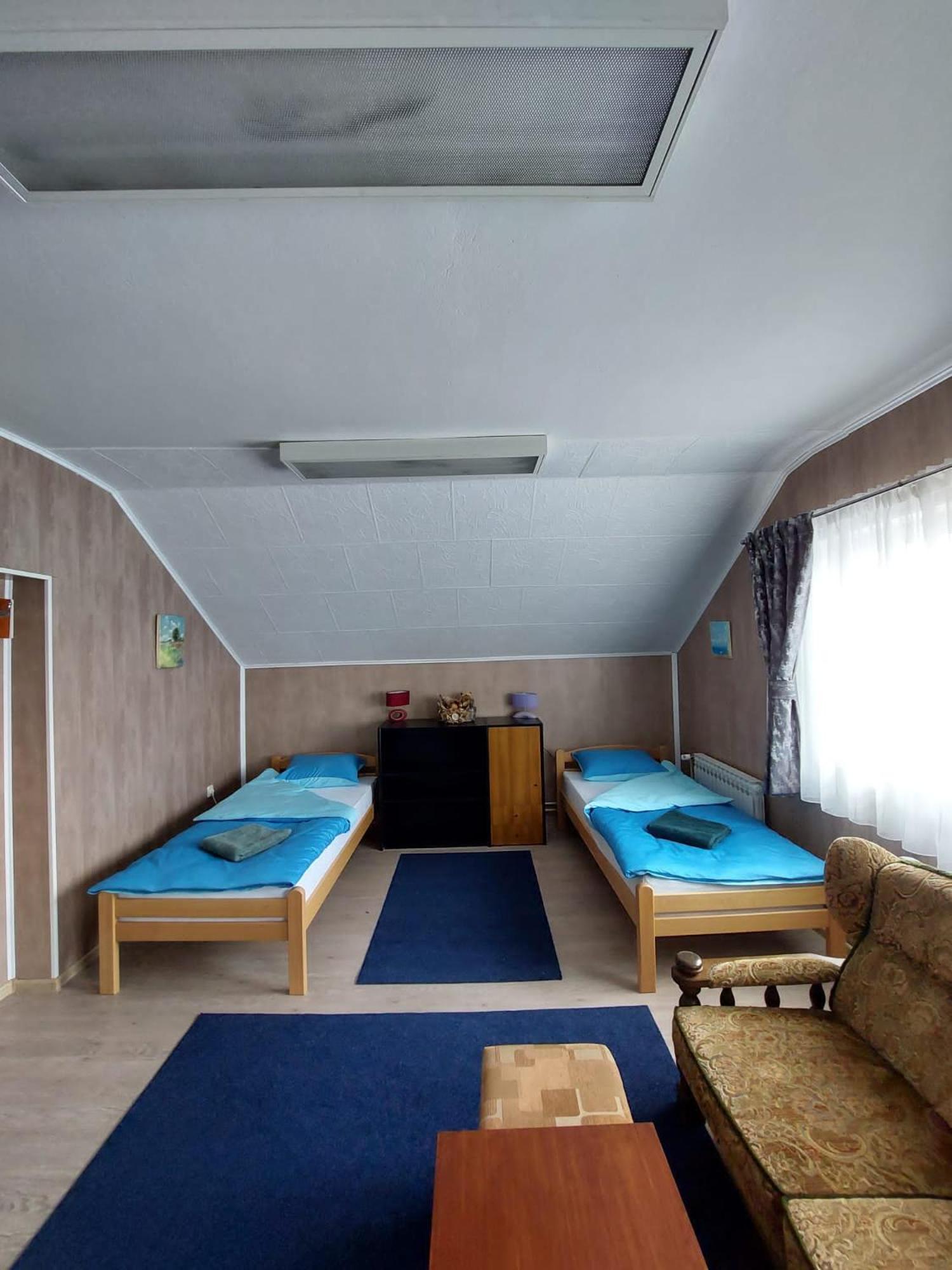 Hostel Suzzzy Novska Zewnętrze zdjęcie